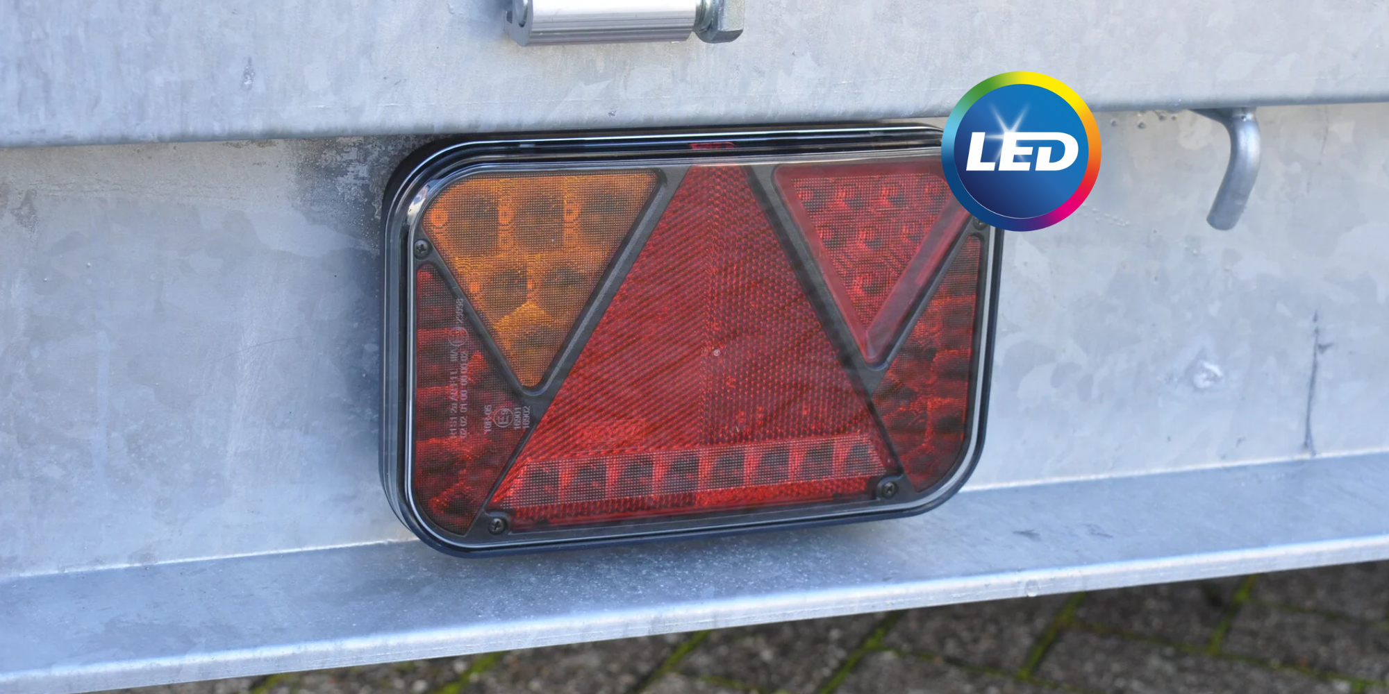 Hoe voorkom je storing in de LED verlichting van je aanhanger.