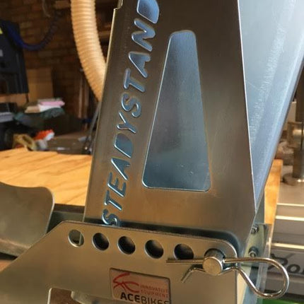 Acebikes Acebikes SteadyStand Multi Fixed - inrijklem voor aanhanger en bestelwagen