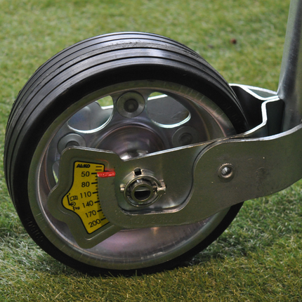 AL-KO Neuswiel AL-KO - 48 mm - draagvermogen: 300 kg - stalen velg en massief rubber wiel - inclusief slinger met druklager en kogeldrukmeter