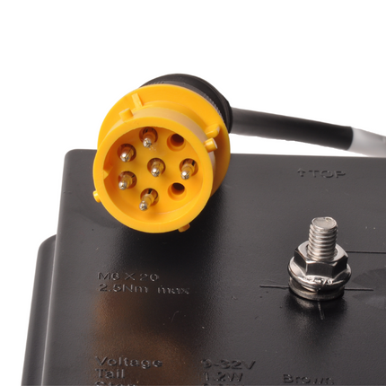 Aspock Achterlicht - Aspock MultiLED 2 - links - 240x140x54 mm - volledig LED - 8-polige connector - 50 cm kabel