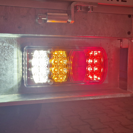 Cantonal Achterlicht - Cantonal LED - rechts - 5-polige connector - 228x100x53 mm