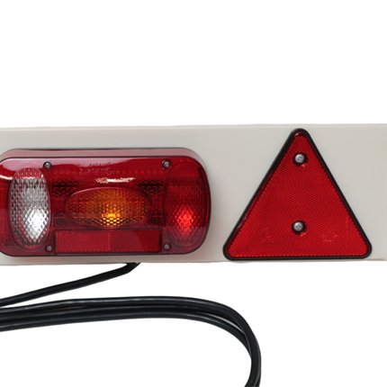 Cantonal Lichtbalk voor aanhanger - 150 cm breed - 13 polige stekker op 9 meter hoofdkabel