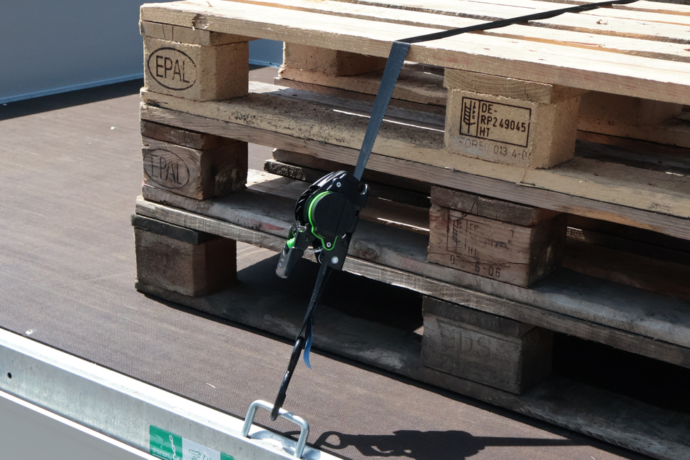 Cantonal Set van 2 automatisch oprollende spanbanden met waterdichte behuizing - 300x2,5 cm - 600 kg - S-haken