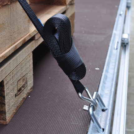 Cantonal Spanband set van 2 stuks zwart 570x2,5 cm (400 kg) - met RVS haak en ratel