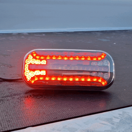 Fristom Achterlicht - Fristom FT-230 LED - links - 215x95x38 mm - met dynamische richtingaanwijzer - inclusief mistlamp