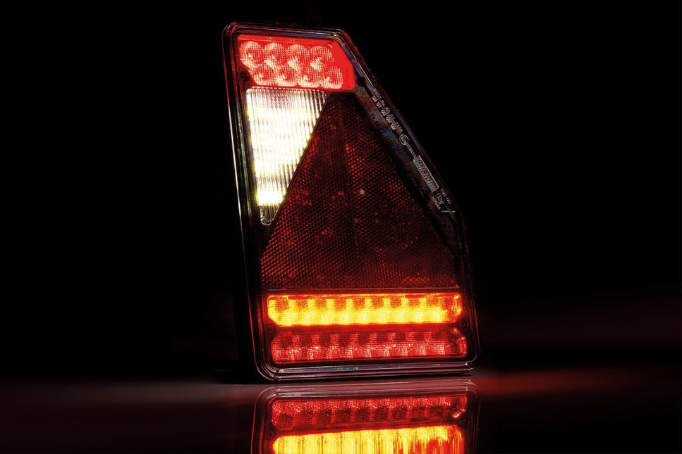 Fristom Achterlicht - Fristom FT-277 LED - rechts - 211x146x49 mm - inclusief achteruitrijverlichting