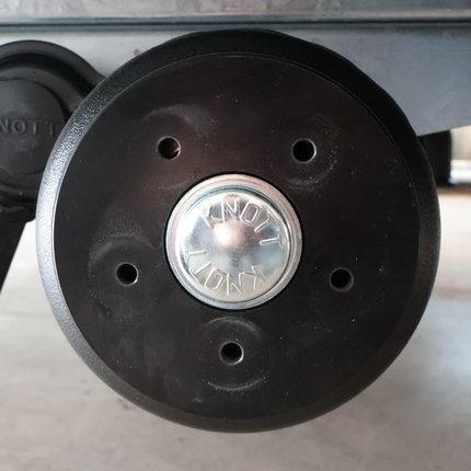 Knott Knott remtrommel - 200x50 mm - 5x112 - inclusief flensmoer en naafdop